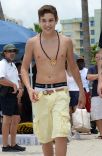 more hotties3 4.jpg