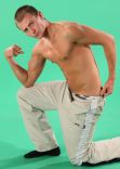 Sexy elliott tittensor 2.jpg