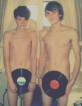 Hot boys 3.jpg