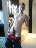 Himself-32 19.jpg