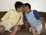 kisses 8.jpg