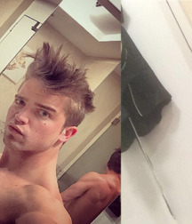 hot guys and celebs  58ff1c20632c0.jpg