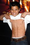 Random Hotness, Taylor Lautner 6.jpg