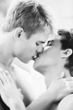 Kiss
