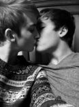 Kiss 16.jpg