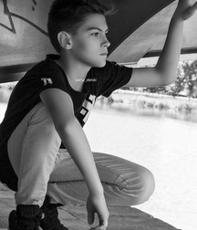 Uploaded by:Robert266 5c53a4b0f3373.jpg
