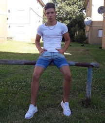 Uploaded by:Robert266 5c53a4b656da5.jpg