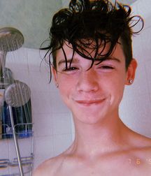 Young Fresh Gay Tube Shirtless  5d25f18c2a527.jpg