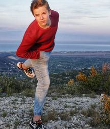 Random Shoes Shirtless Twinks Porn 5e816fe51915e.jpg