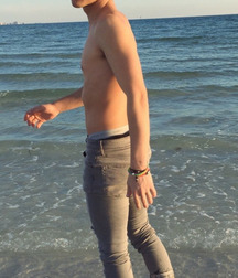 Random Shoes Shirtless Twinks Porn 5e81706dab0bb.jpg