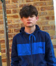Ninety-six Random Images Cute Shirtless Teen 5f107695e7903.jpg