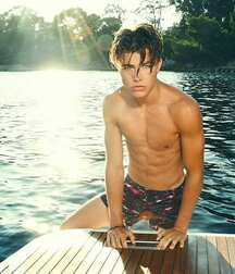 Ninety-six Random Images Cute Shirtless Teen 5f1076c27eeca.jpg