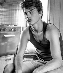 A whole new row Gay tube best select  5fce28c742e89.jpg