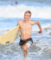 Gallery Mille Twink Gay Tube 605a9ccf544c0.jpg