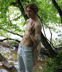 Eighty Five Gay Tube Shirtless Twink 619db2f40ec1a.jpg