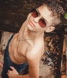 Almost forgot George Twink Tube 62252994dc275.jpg