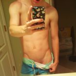 non nude hotties 8.jpg