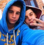 Sawndry - hoodies & caps - sexy views - 2 19.jpg