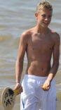 Shirtless 3 19.jpg
