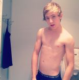 Shirtless 4 11.jpg