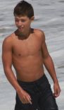Shirtless 5 18.jpg