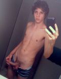 SELF PICT CUTE BOYS 8.jpg