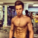 Hot guys 15.jpg
