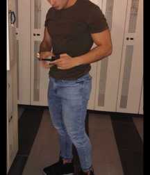 Carlos 5dc8d96b513eb.jpg