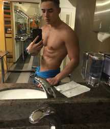 Carlos 5dc8d9766ccc7.jpg