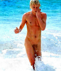 Boys From The Net On The Beach 586d5b5b3d41f.jpg