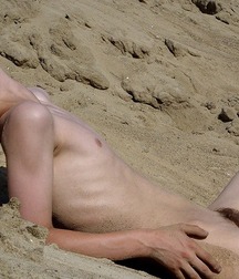 Boys From The Net On The Beach 586d5b5e4576b.jpg