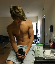 Boy for Thoughts 587fcb2c0066f.jpg