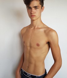 Boy for Thoughts 587fcb340052b.jpg