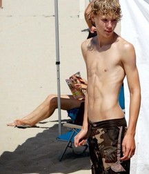 Boy for Thoughts 587fcb4ca24e6.jpg