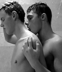 Boys - Shower 587fe15a8af0b.jpg