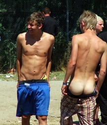 Boys Bum 5888f87714fb8.jpg
