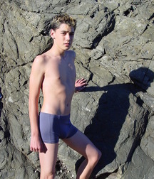 Boy by himself 5890b7090e00f.jpg