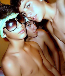 Boys Wow 589cb5fb66a74.jpg