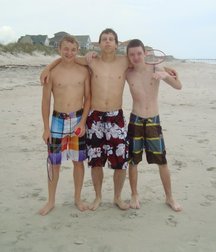 Boys You Must like  58a742d3a437a.jpg