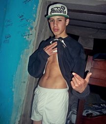 Boys Something On 58a9f733b0a87.jpg