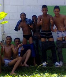 Boys Something On 58a9f738c366c.jpg