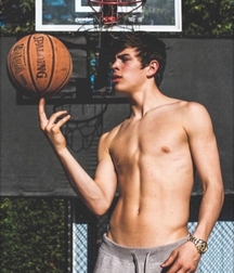 Boys Something On 58a9f76ce013f.jpg