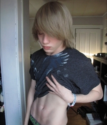 Boys Something On 58a9f7981f868.jpg