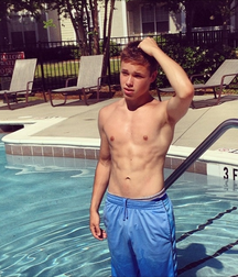 Boys Sexy 2 58ab3cbb83c19.png