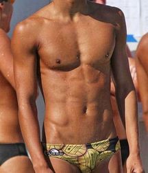 Boys beach 58c997c8dd168.jpg