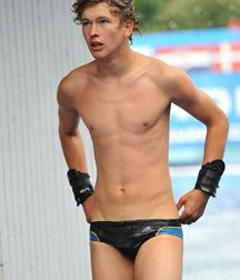 Boys beach 58c99810a2dba.jpg