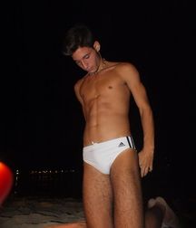 Boys beach 58c9982b232c4.jpg