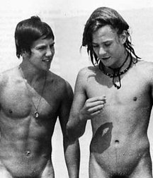 Only Cute Boys 58d2a7335e1ea.jpg