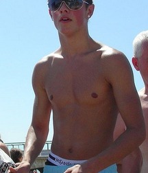 Only Cute Boys 58d2a751ba7e7.jpg