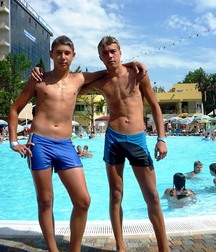 Boys shirtless 58da6bc623ac0.jpg